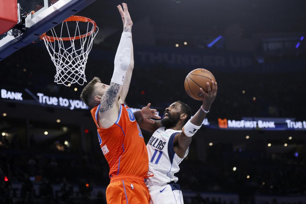 引领中国足 引领中国足