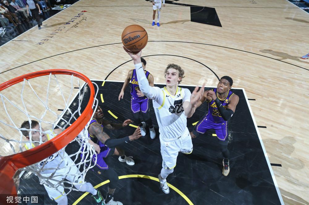 郑钦文不仅 郑钦文不仅